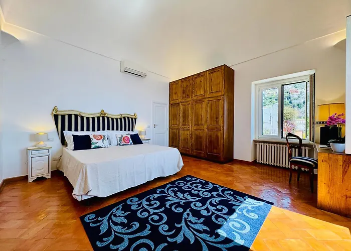 Yourhome - La Casa Di Chiara Nyaraló *