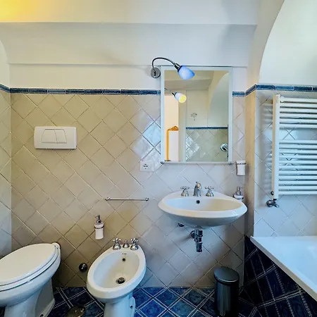 Yourhome - La Casa Di Chiara * 波西塔諾